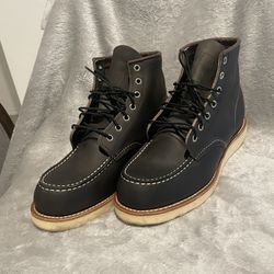 Red Wing Heritage Charcoal Leather Moc Toe Boots – Men’s– Made in USA