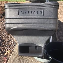 Moultrie Deer Feeder