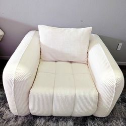 CORDUROY ACCENT CHAIR ((free delivery))