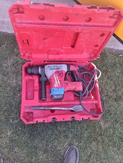 Milwaukiee 1 9/16 rotary hammer