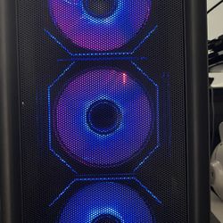 Powerful Gaming Pc With RGB