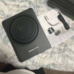 Under The Seat Sub With Built In Amp 1200 Watts 350 Rms