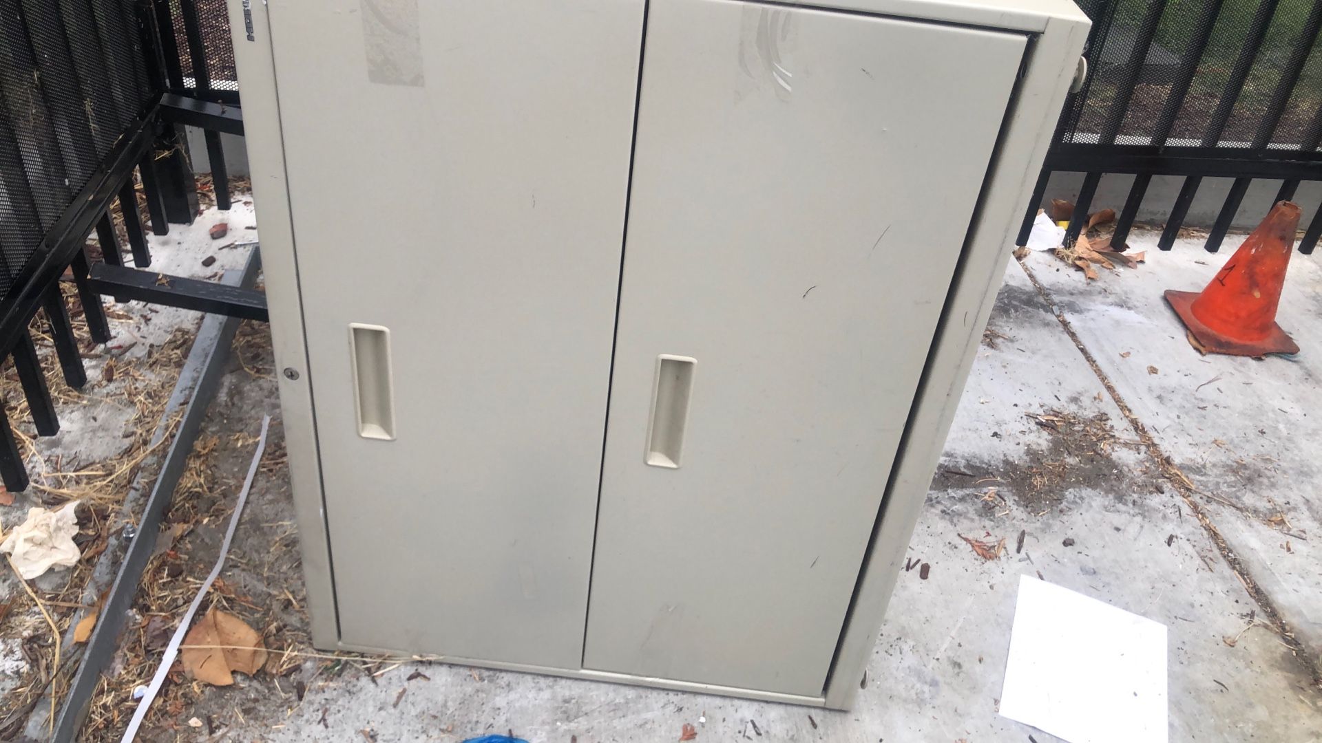 2 Level Filing cabinet