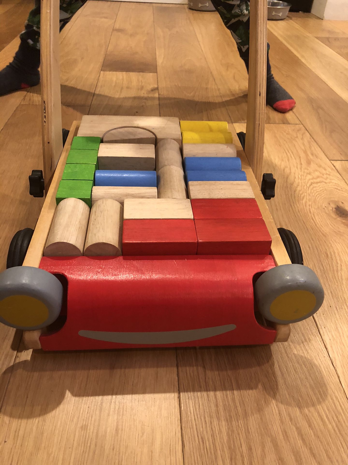 PLAN TOYS wagon and wooden blocks
