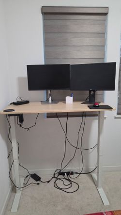 Electric Stand up Desk