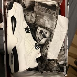 Jordan 4
