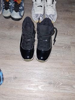 Space Jam Jordan 11 Size 9.5