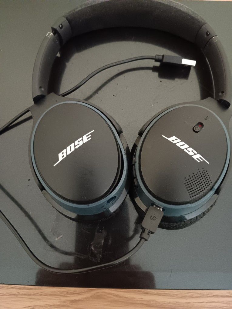 BOSE USED HEADPHONES $45.00 -SOUNDLINK WIRELESS Bluetooth