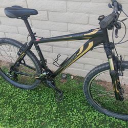 Specialized Hard Rock Mountain Bike 