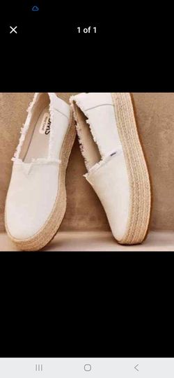 Toms
