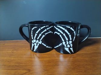 Skeleton Couple Heart Mug Set