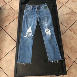 Mom/straight Leg Jeans