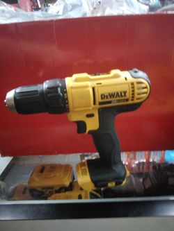 DEWALT 1/2 CORDLES DRILL DRIVER
