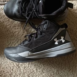 Underarmor Sneakers