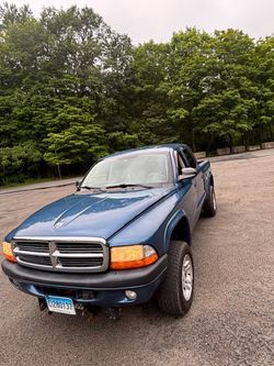 2004 dodge dokota