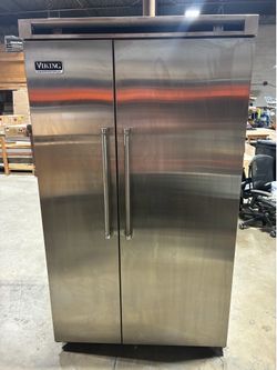 Luxury Viking and GE Monogram appliance package