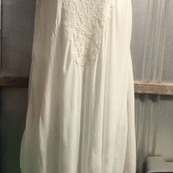 White Embroidery Maxi Dress