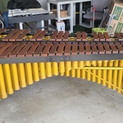 Musser 4. 3 Octave Grand Marimba