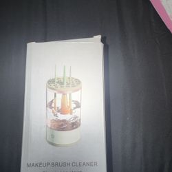 Make Up Brush Cleaner 