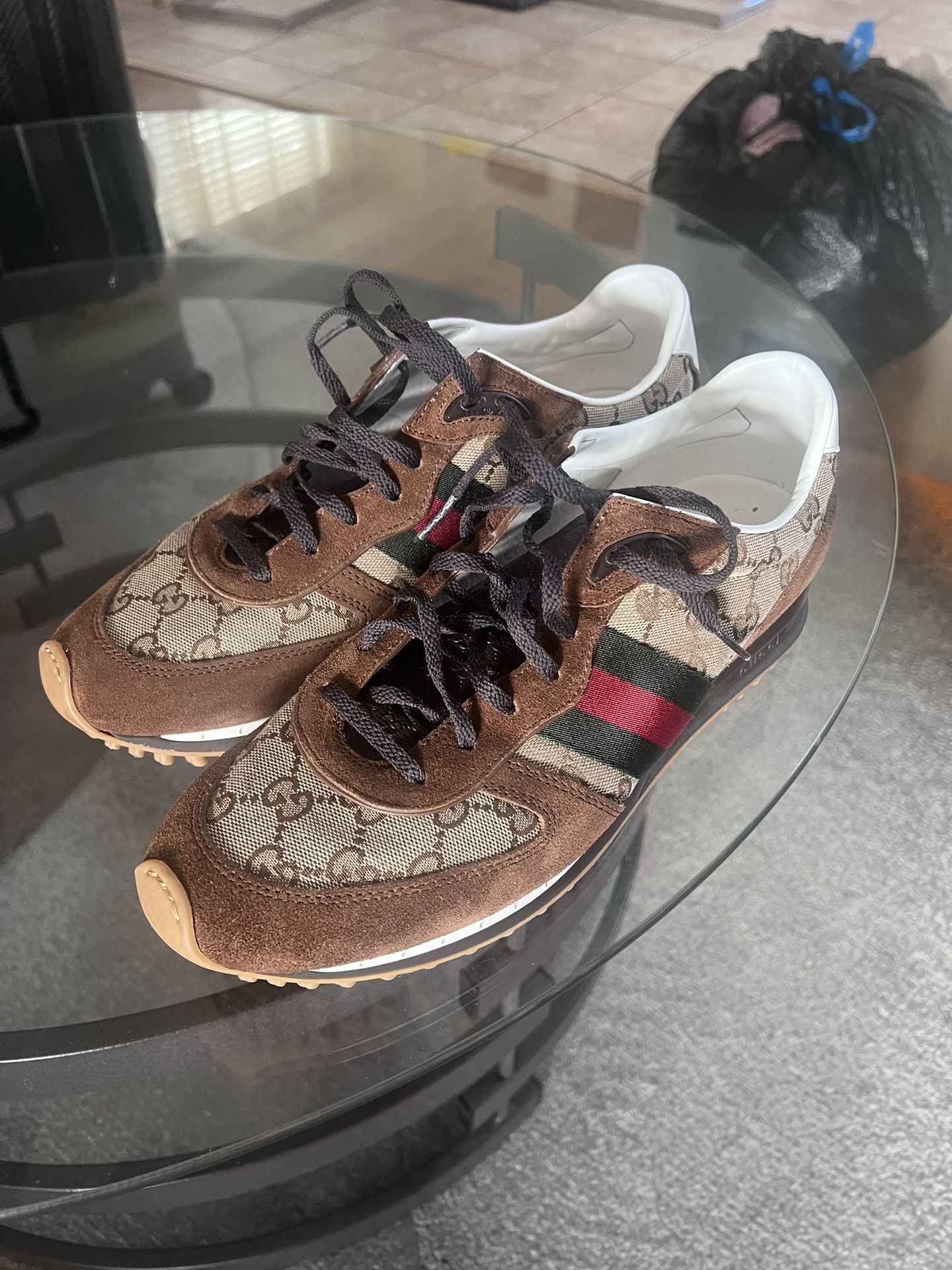 Gucci Shoes 