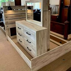 SPECIAL] Cambeck Whitewash Panel Bedroom Set