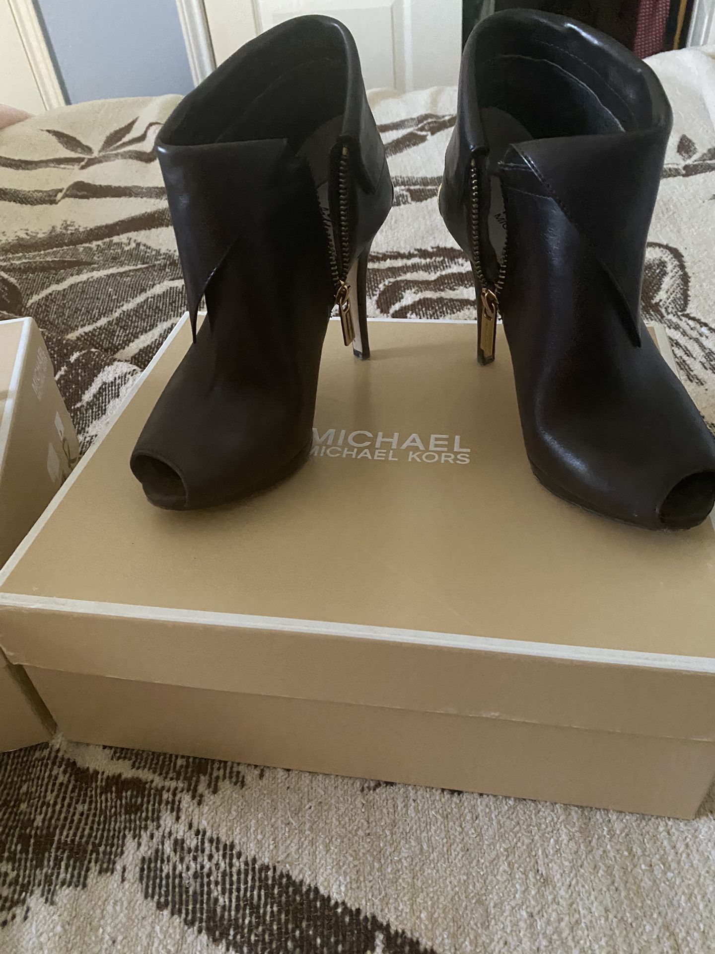 Michael Kors Bootie Size 5