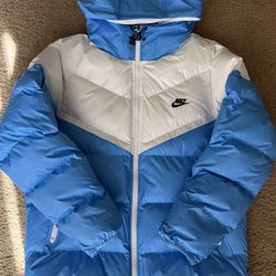 Nike Hoodie Puffer Jacket 