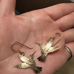 Sign By The Artist, Wild Bride Gold Tone Humming Bird Earrings $10