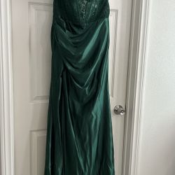 Emerald green Formal dress 