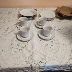 Fine China 20 Pc