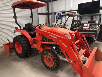 2016 Kubota L3301 HST 4WD – Under 100 Hours – LA525 Loader + Box Blade