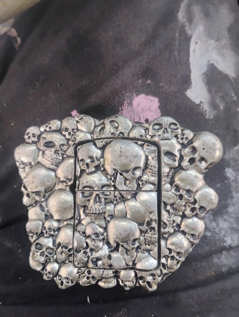 Skull Zippo Lighter Belt Buckle