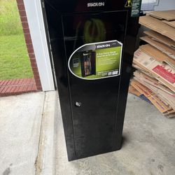 8-Gun Steel Cabinet 