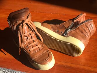 Balmain sneakers  size 8 mens