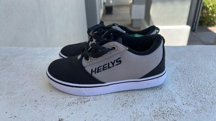 Heelys shoes youth 6 black and gray