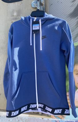 Nike Sweater