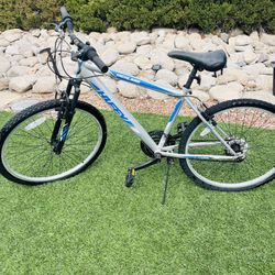 2022 Huffy Highland Men's Mountain Bike