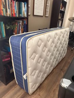 Twin pillow top mattress