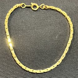 Gold tone bracelets. Great condition. As is. No returns. Make me an offer I can’t refuse. What you see is what you get. Please feel free to ask me any