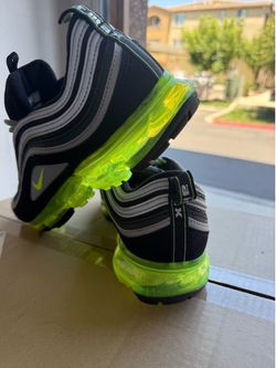 Brand new Nike Air VaporMax 97 "Japan / Neon / Volt" size 10