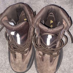 Yeezy Boots Oil Size 9.5