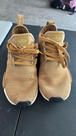 Adidas NMD_R1 V2 SHOES