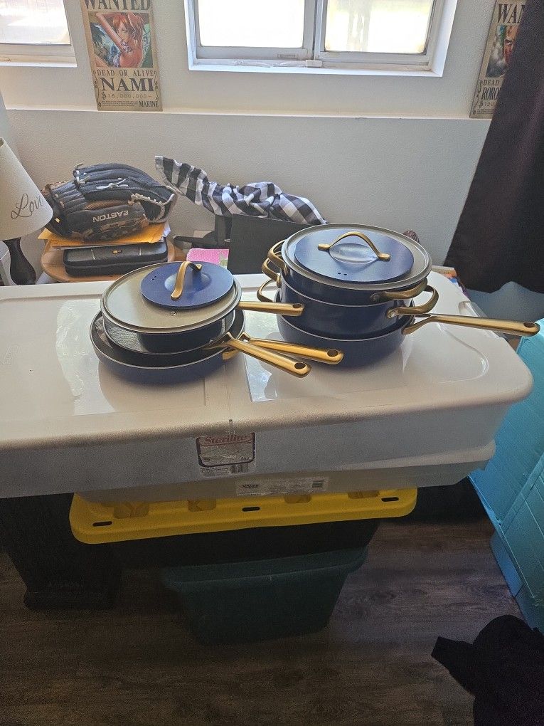 10 Piece Ceramic Coated Pots And Pans