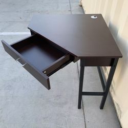 New In Box Dark Brown Color Steel Legs Corner Space Saving Writing Office Computer Desk Table With Drawer Furniture 