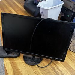 Asus 24 Inches And Mounts 