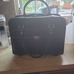 SAMSONiTE Never Used Computer BREIF  CASE With Wheels 