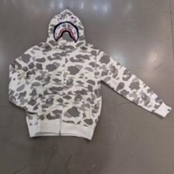 WHITE BAPE SIZE (MEDIUM)