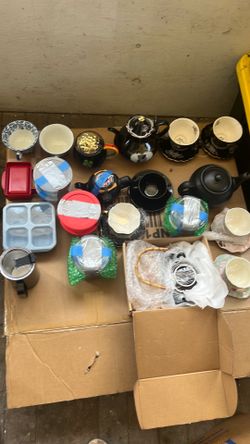 Teapots and cup PICK UP ONLY