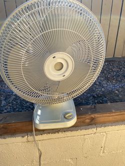 Table fan