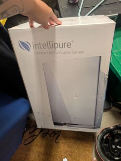 Air purifier brand new in box